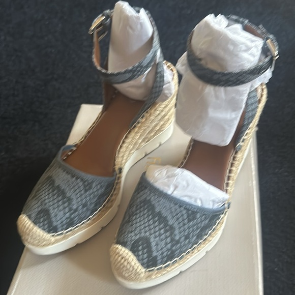🆕Women Franco Sarto Denim Espadrille Wedge Sandals Size 7.5 - Picture 2 of 12